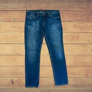 Vigoss straight leg / skinny jeans
